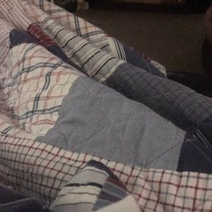 Meet your Posher, Dequila